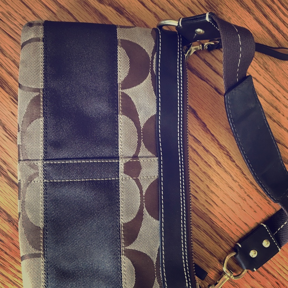 New Coach small hand bag.